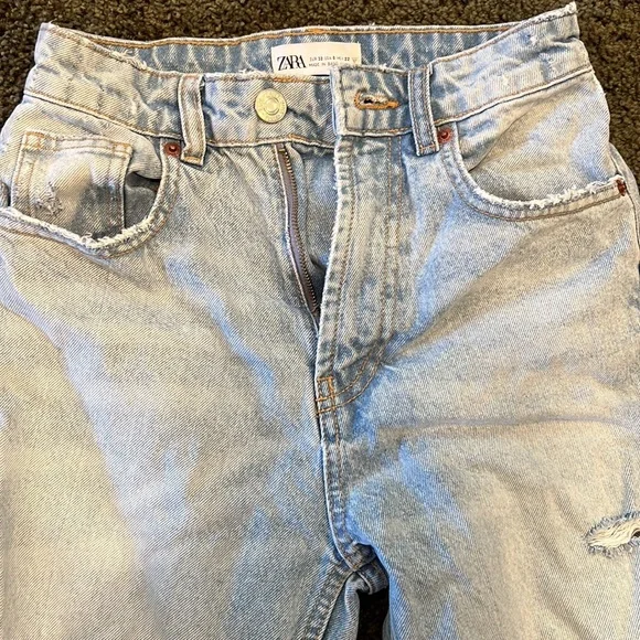 Zara Jeans - Picture 2 of 3